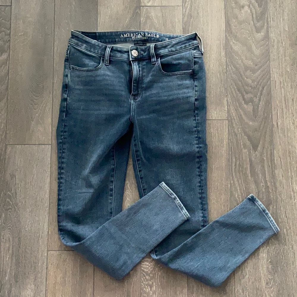 American Eagle High Rise Jegging